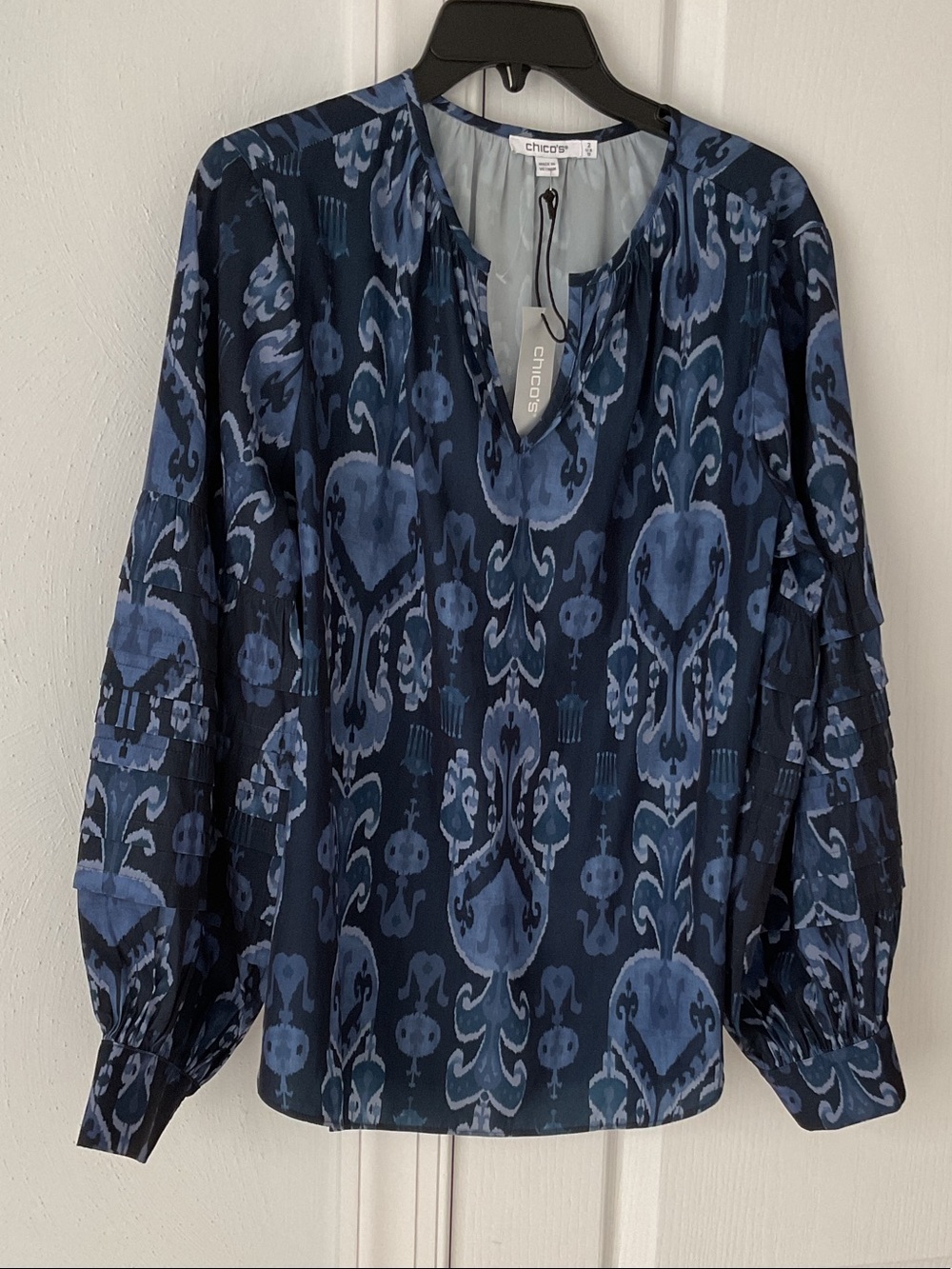 NWT Chico's Navy and Indigo Printed Long-Sleeve Blouse Size 12